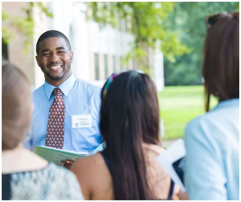 students visiting college campuses