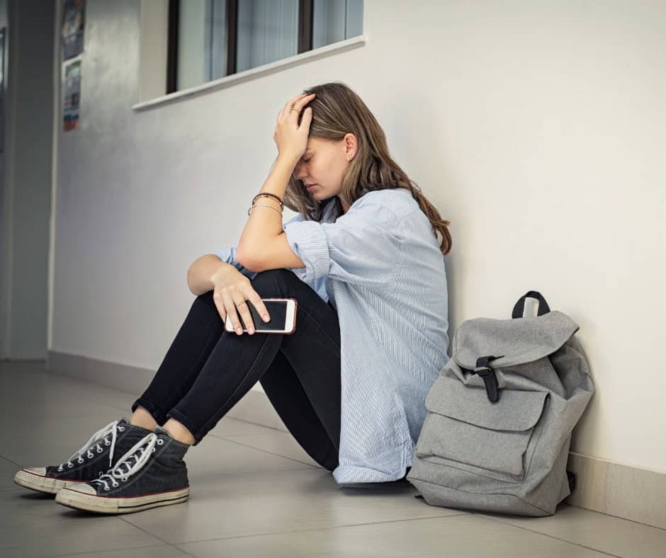 college student feeling alone and homesick