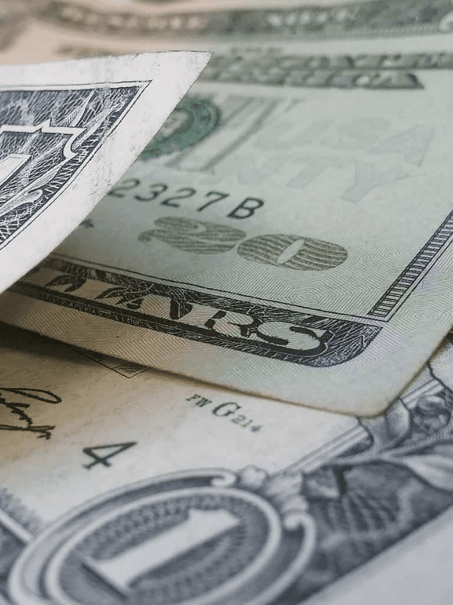 BUDGETING FOR TEENS – A GUIDE FOR PARENTS COVER IMAGE