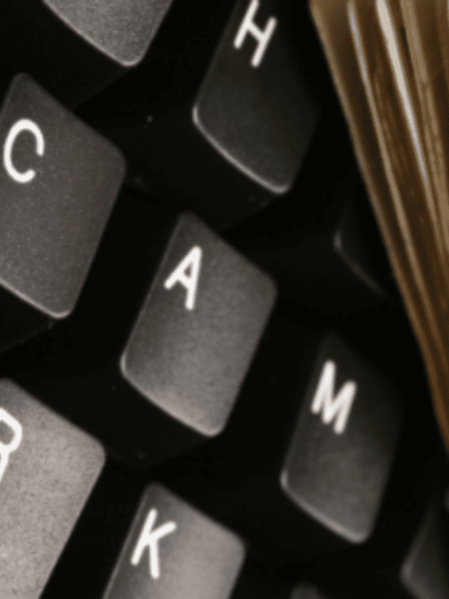 6 COLLEGE SCAMS TO WATCH FOR AND HOW TO AVOID THEM COVER IMAGE