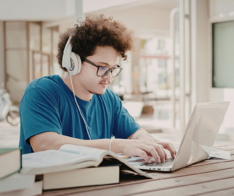 ai can assist in giving a student instant answers for different subjects