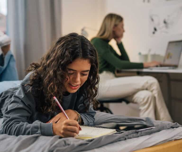 most dorm rooms are small spaces, keeping an agreement on things can help avoid conflict